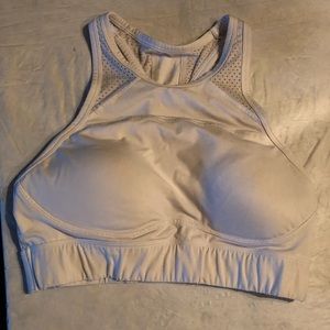 Pink Victoria’s Secret ultimate Built-in bra